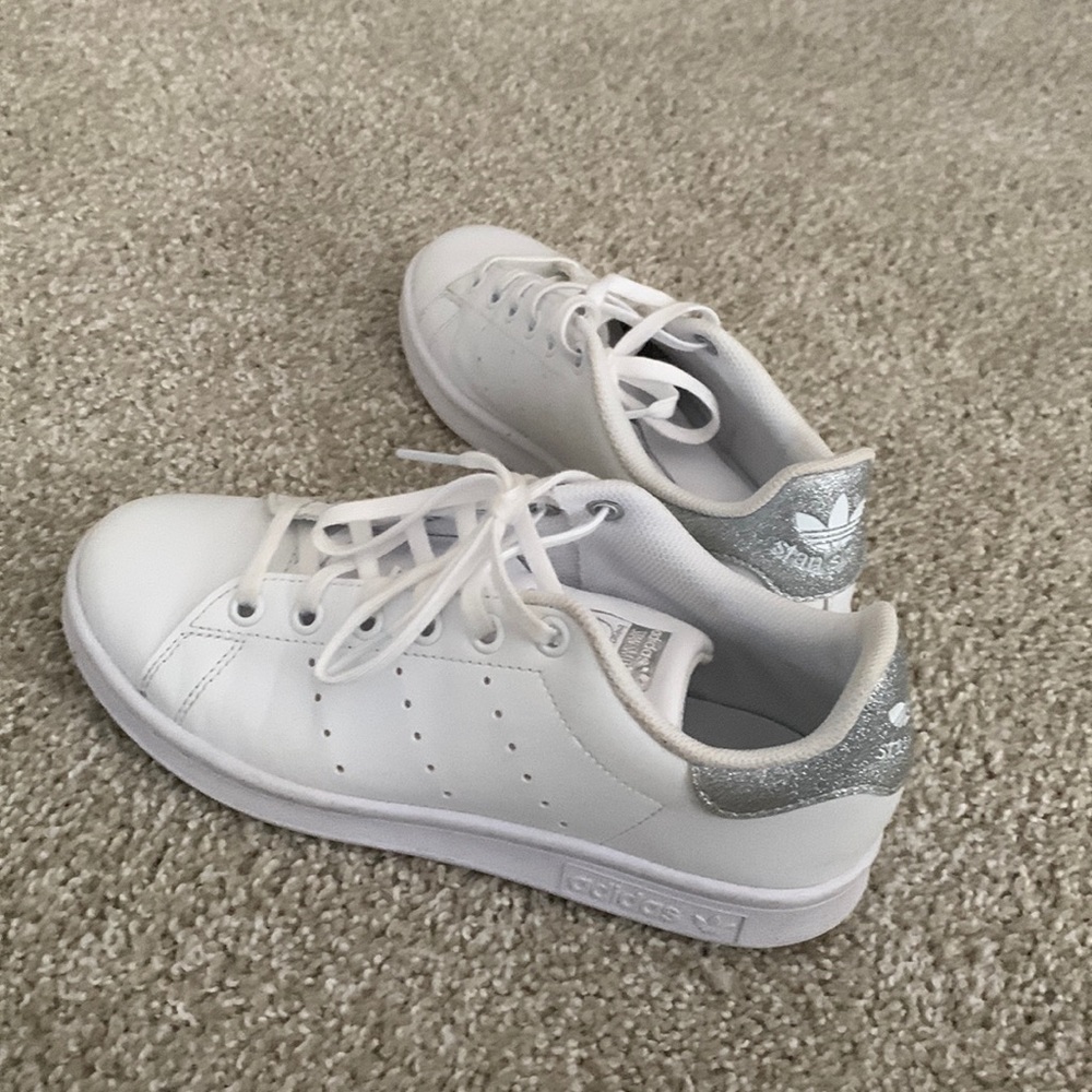 Adidas-Stan smith- white and silver sparkly-only used a few times-girls size 4